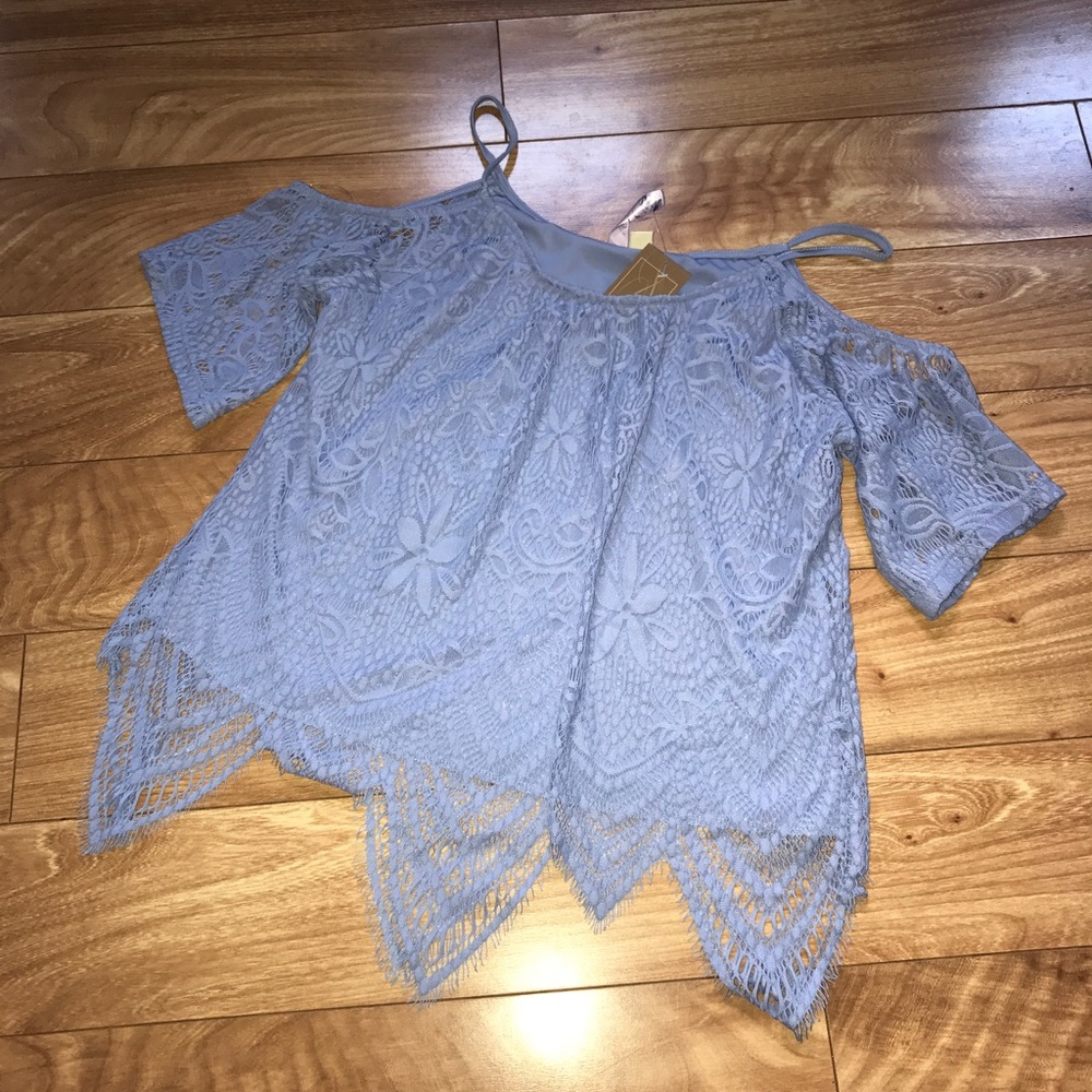 🆕 Francesca's Cold Shoulder Lace Tank Top